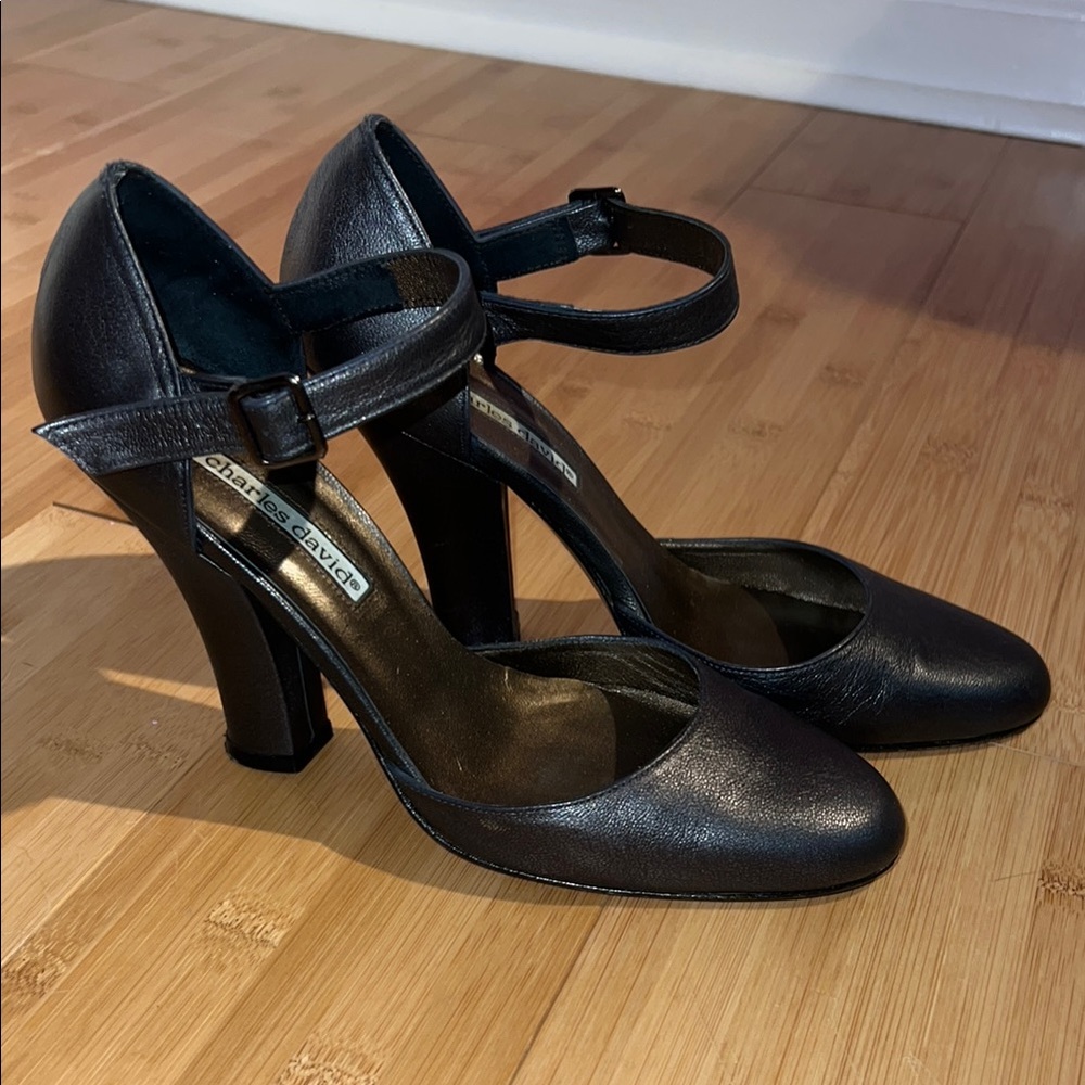 Charles David Black Mary Jane Heels